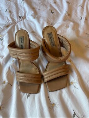 Steve Madden Tan Padded Double-Strap Slide Heels